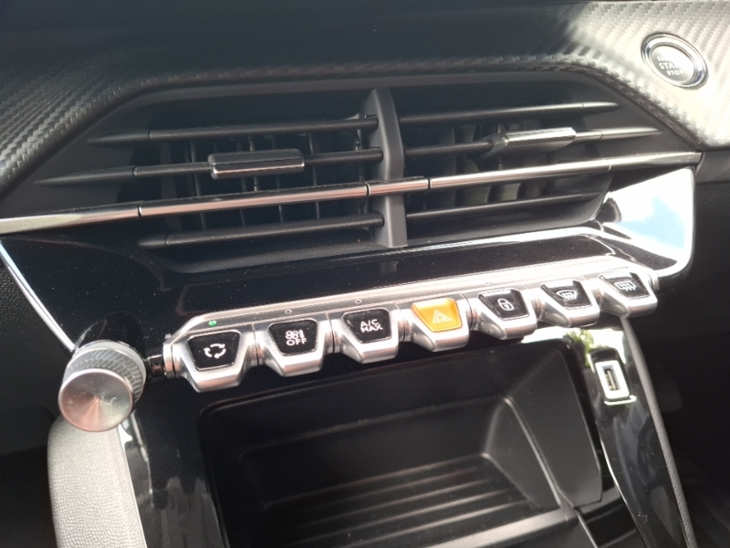 Peugeot 208 Puretech Active Premium Grey #10
