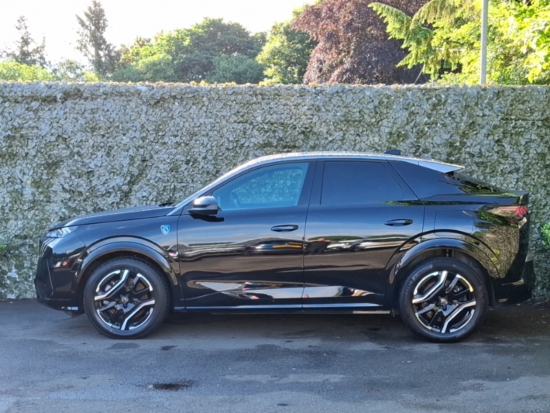 Peugeot 3008 157Kw Gt 73Kwh Black #4