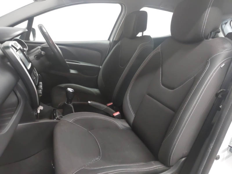 Renault Clio 1.2 16V Dynamique Nav White #5