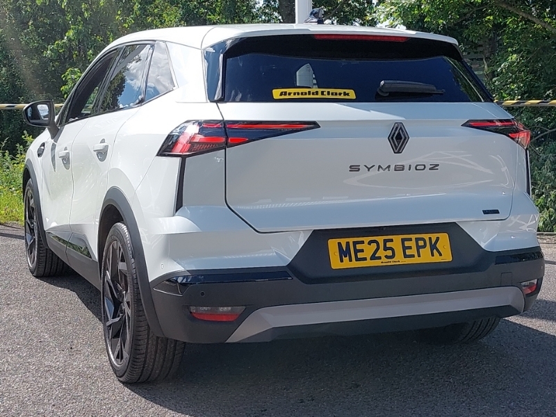 Renault Symbioz 1.8 E-tech Fhev 160 Techno Esprit Alpine White #2