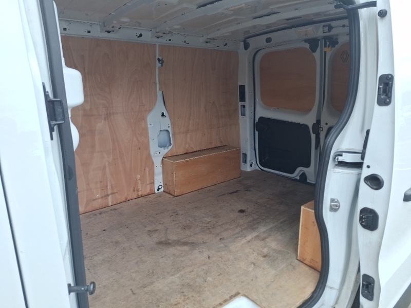 Renault Trafic Sl30 Blue Dci 130 Advance Van White #6