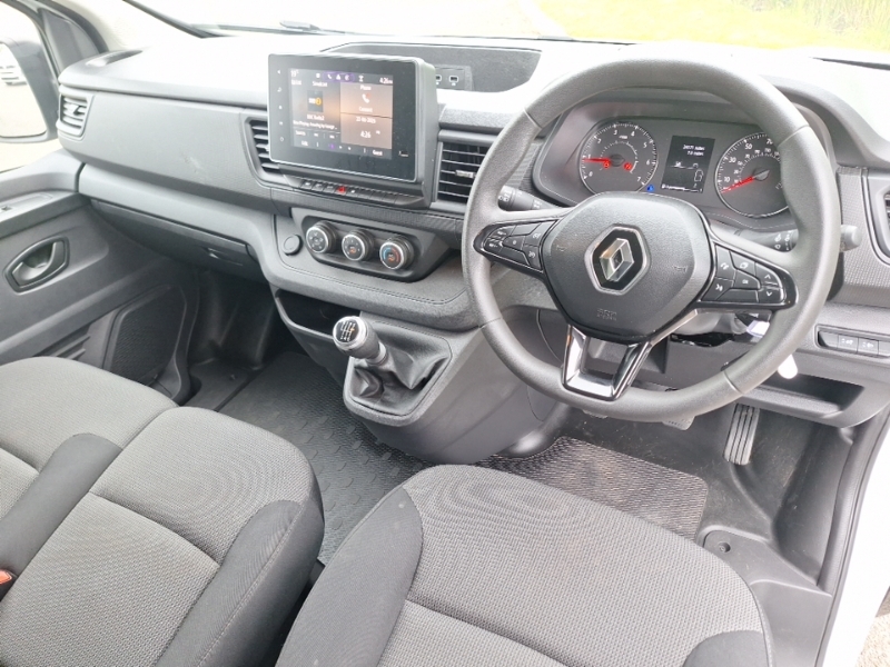 Renault Trafic Sl30 Blue Dci 130 Advance Van White #3