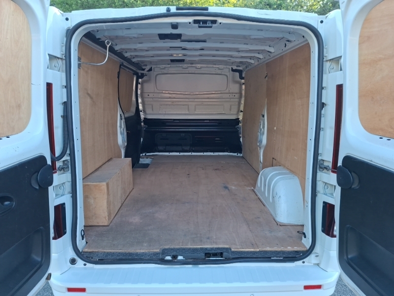 Renault Trafic 2.0 Dci Blue 30 Advance Panel Van Manua White #18