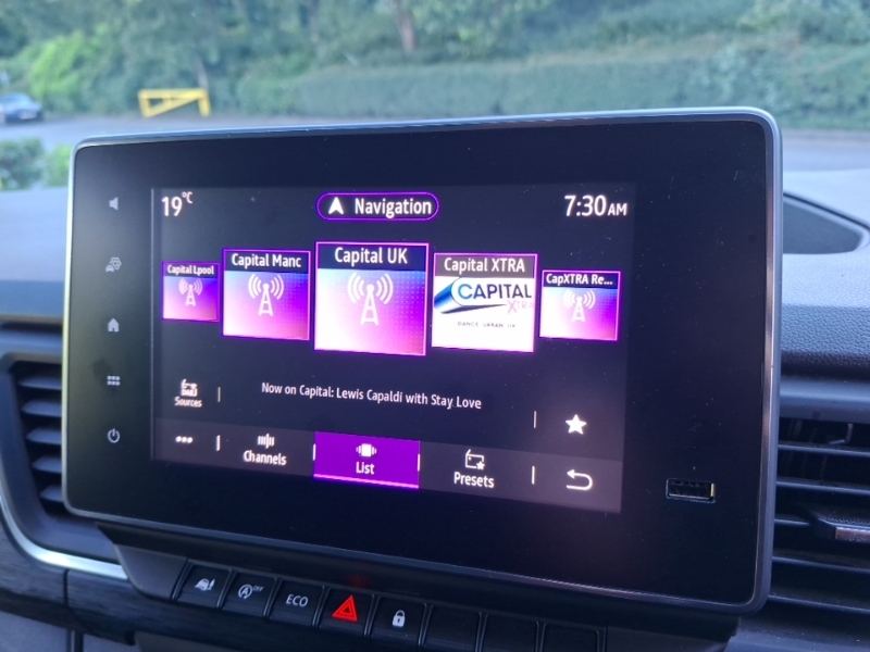 Renault Trafic 2.0 Dci Blue 30 Advance Panel Van Manua White #11