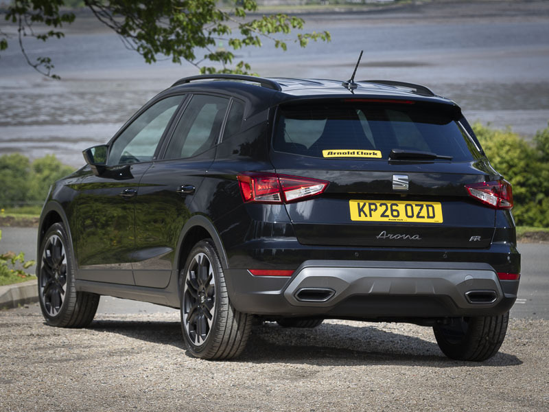 Seat Arona 1.0 Tsi 115 Fr Sport Dsg Black #2