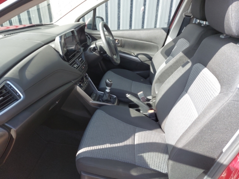 Suzuki S Cross 1.4 Boosterjet 48V Hybrid Motion Red #4