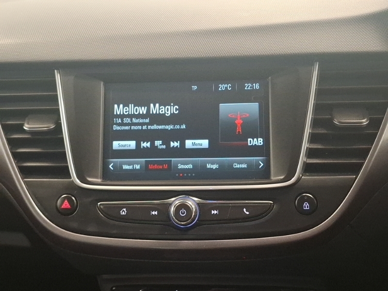 Vauxhall Crossland X Elite Nav - White #11