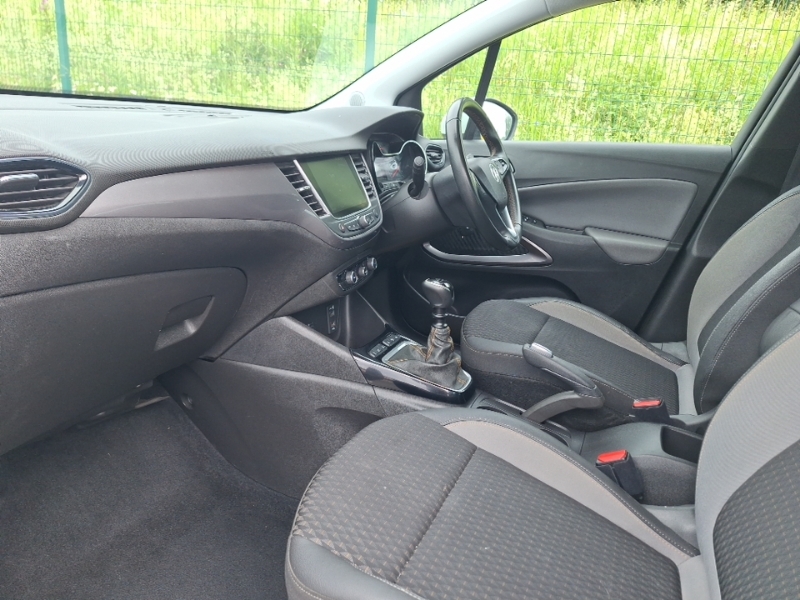 Vauxhall Crossland X 1.2T 130 Tech Line Nav Start Stop White #5