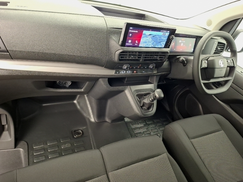 Vauxhall Vivaro 1.5 Turbo D 120 Pro H1 Van White #3