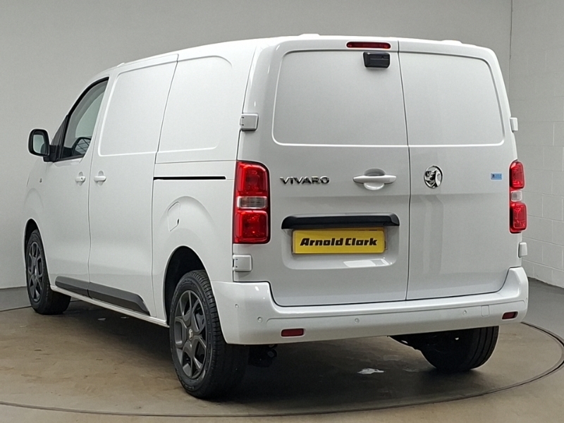 Vauxhall Vivaro 1.5 Turbo D 120 Pro H1 Van White #2