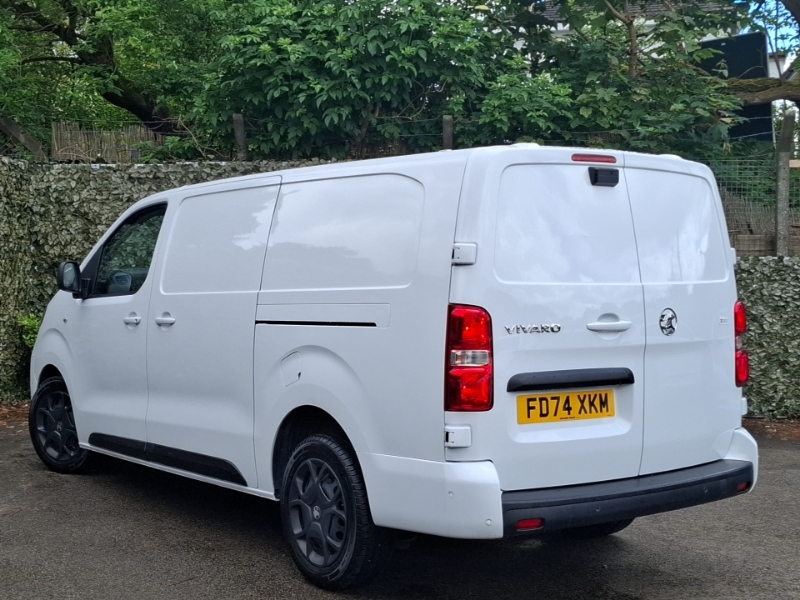 Vauxhall Vivaro 1.5 Turbo D 120 Pro H1 Van White #2