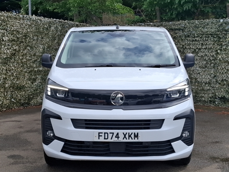 Vauxhall Vivaro Pro White #14