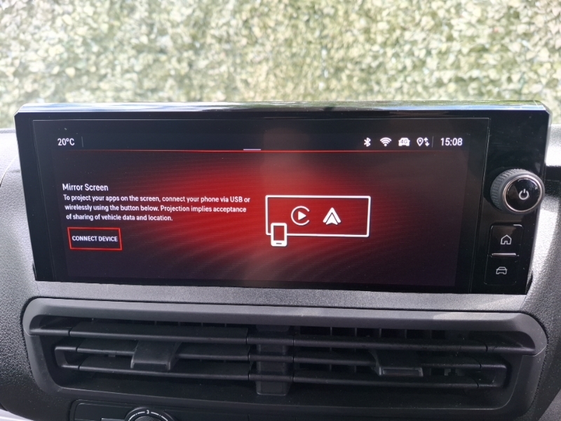 Vauxhall Vivaro Pro White #16