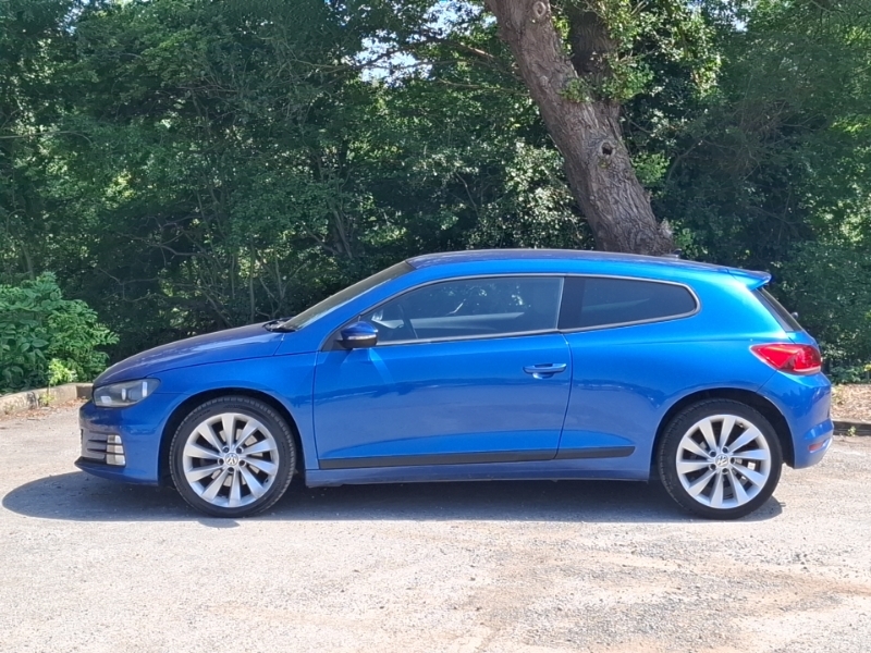 Volkswagen Scirocco 2.0 Tsi 180 Bluemotion Tech Gt Blue #4