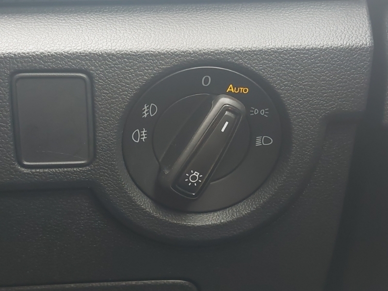 Volkswagen T-Cross Active White #17