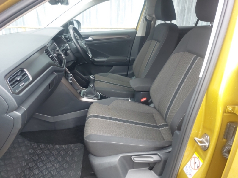 Volkswagen T-Roc 1.0 Tsi Design Yellow #5