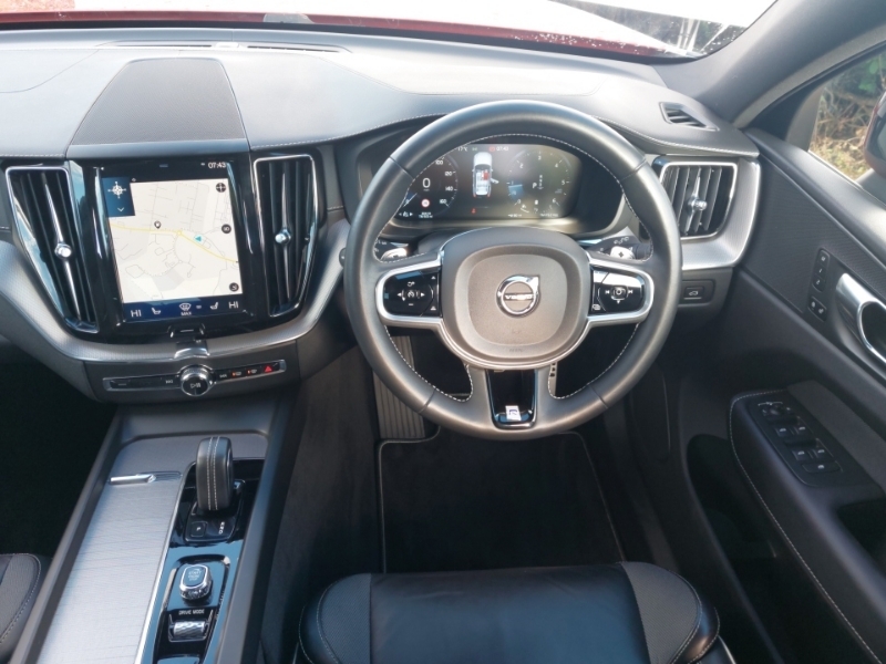 Volvo XC60 D4 Awd R-design Blue #8