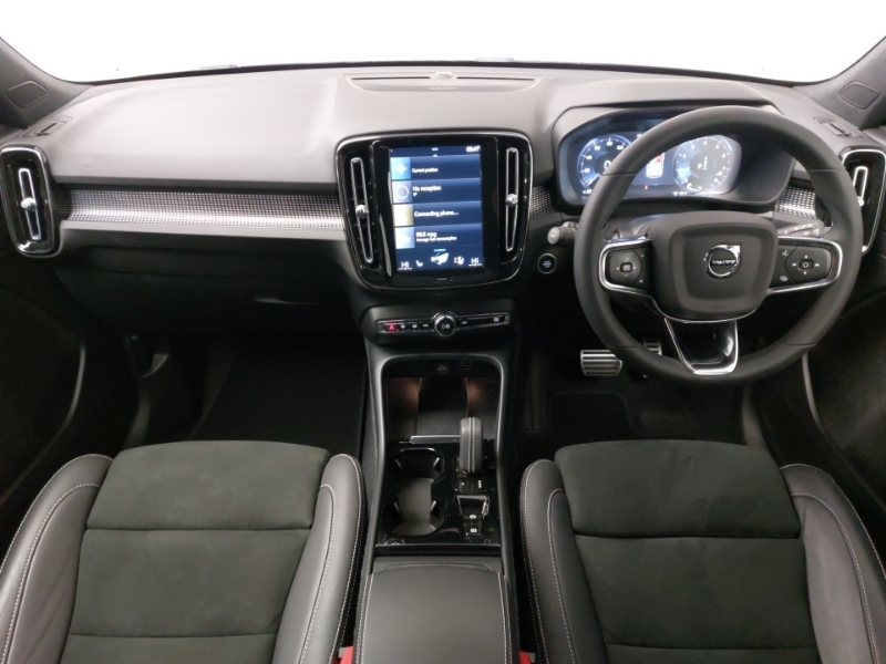Volvo XC40 1.5 T3 163 R Design Geartronic Black #3