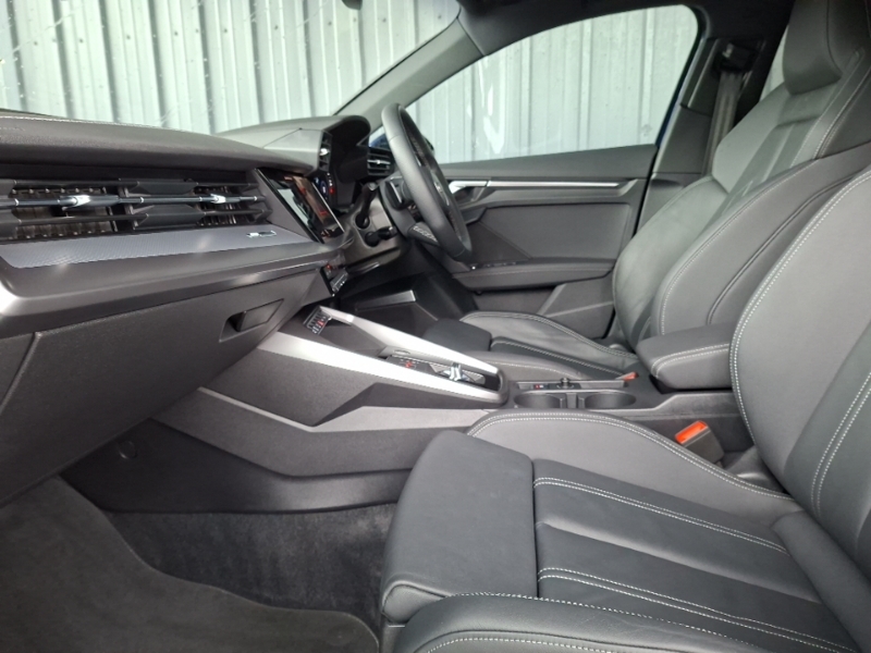 Audi A3 35 Tfsi S Line S Tronic Comfortsound Blue #5
