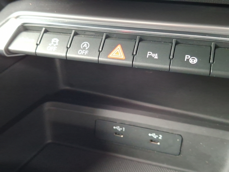 Audi A3 35 Tfsi Edition 1 5-Door S Tronic Sportb Black #16