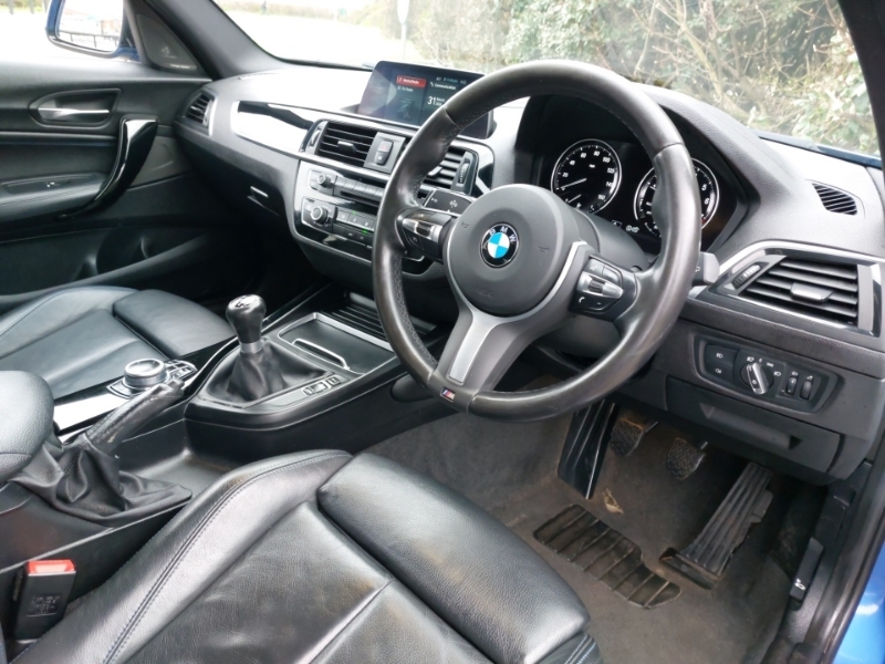 BMW 1 Series 118D Sport White #11