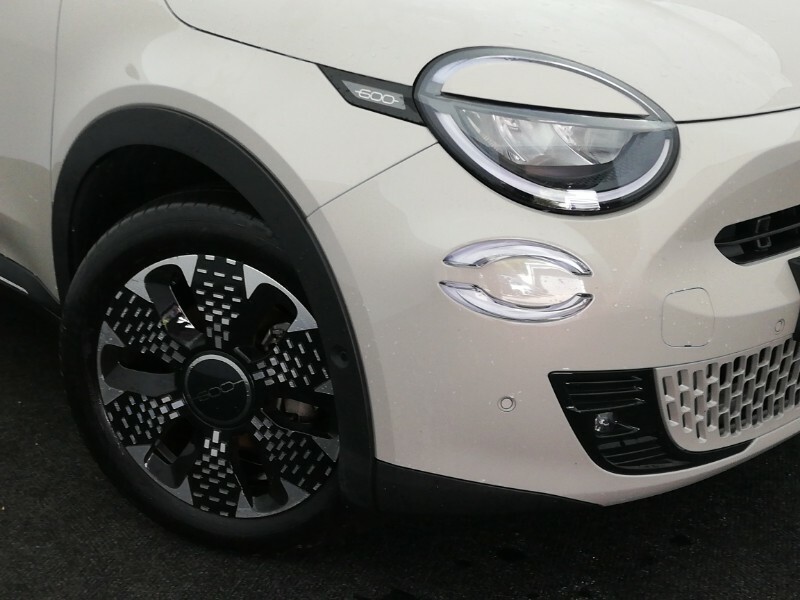 Fiat 600 1.2 Mhev E-dct Euro 6 Ss White #9
