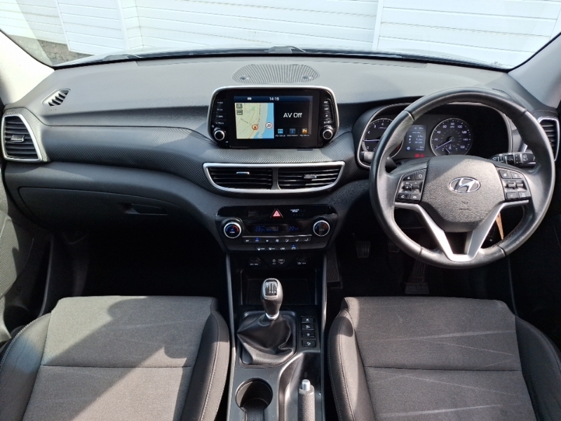 Hyundai Tucson 1.6 Gdi Se Nav 2Wd Grey #3
