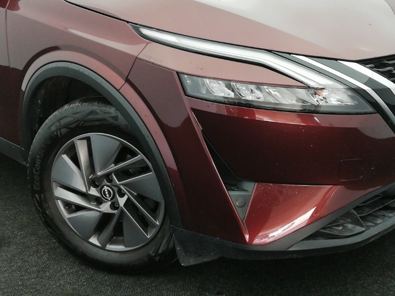 Nissan Qashqai Acenta Prem E-pow Red #9
