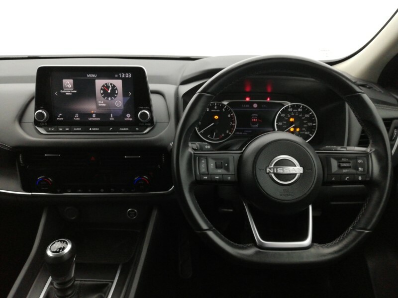 Nissan Qashqai Acenta Prem E-pow Red #7