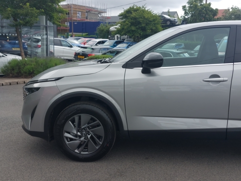Nissan Qashqai 1.5 E-power Tekna Hatchback OW25YCZ Silver #19