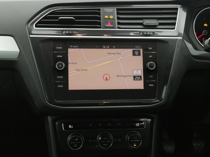 Volkswagen Tiguan R-line Tech 2.0Td...  #10