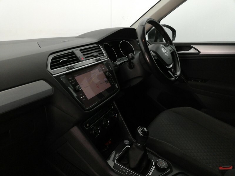 Volkswagen Tiguan 2.0 Tdi 150 Match Black #5