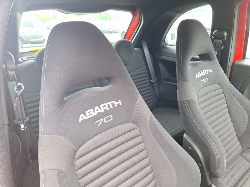 Abarth 595 1.4 T-jet 165 Turismo 70Th Anniversary Red #17