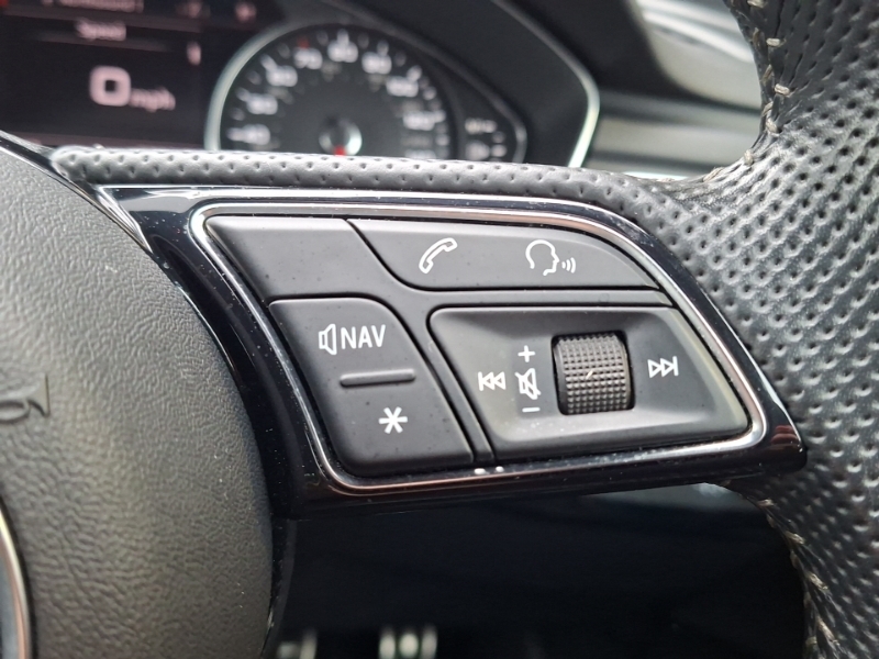 Audi A4 A4 Sport 35 Tfsi Black #13
