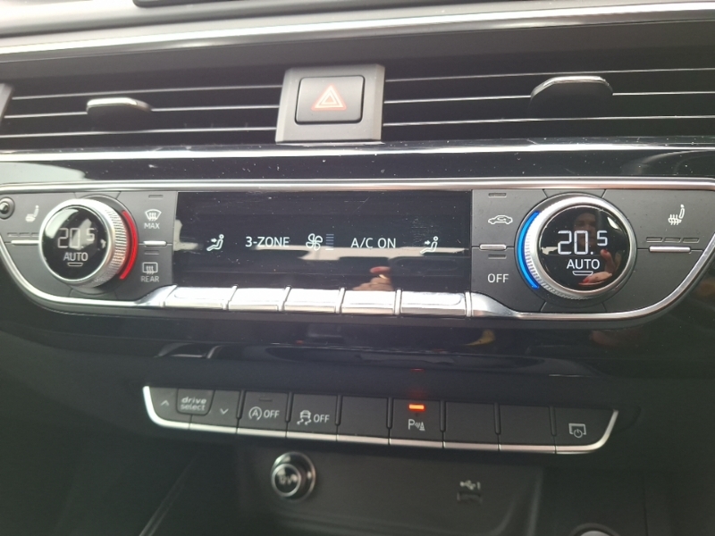 Audi A4 A4 Sport 35 Tfsi Black #15