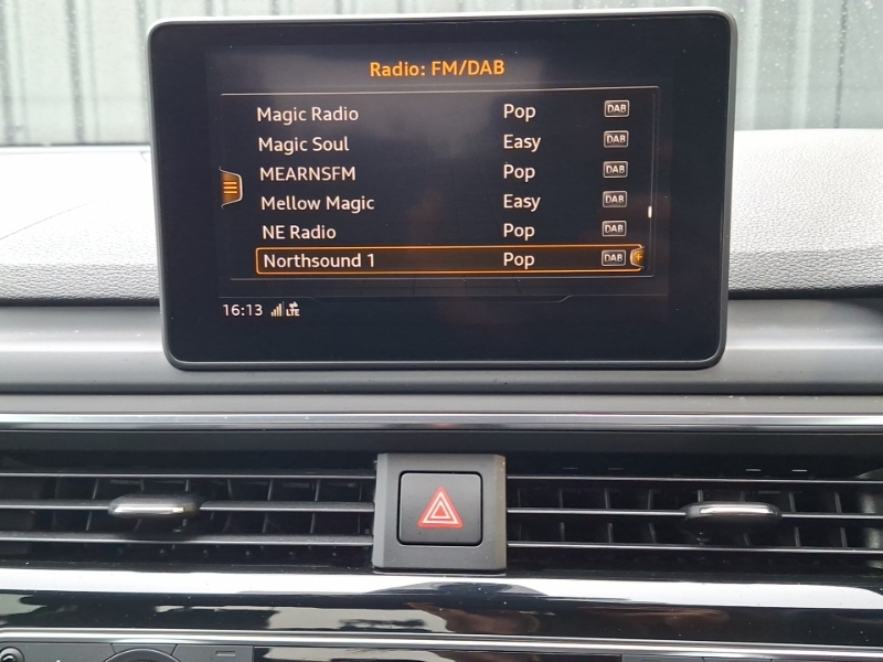 Audi A4 A4 Sport 35 Tfsi Black #11