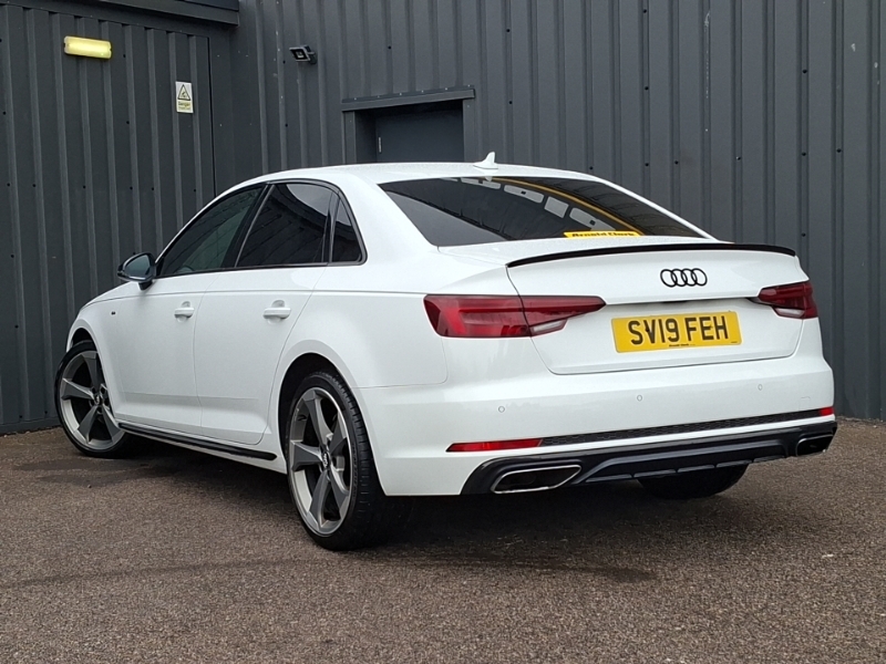 Audi A4 35 Tfsi Black Edition White #2