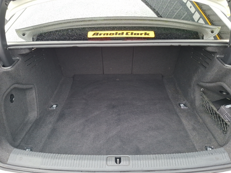 Audi A4 A4 Sport 35 Tfsi Black #18