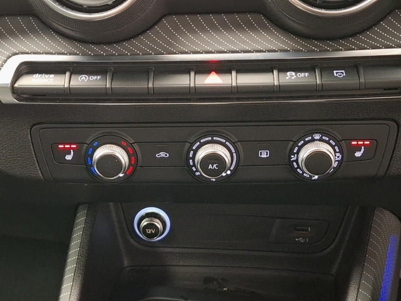 Audi Q2 Sport Tfsi Black #15
