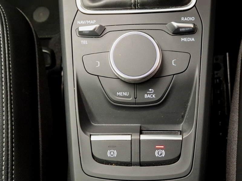 Audi Q2 Sport Tfsi Black #16