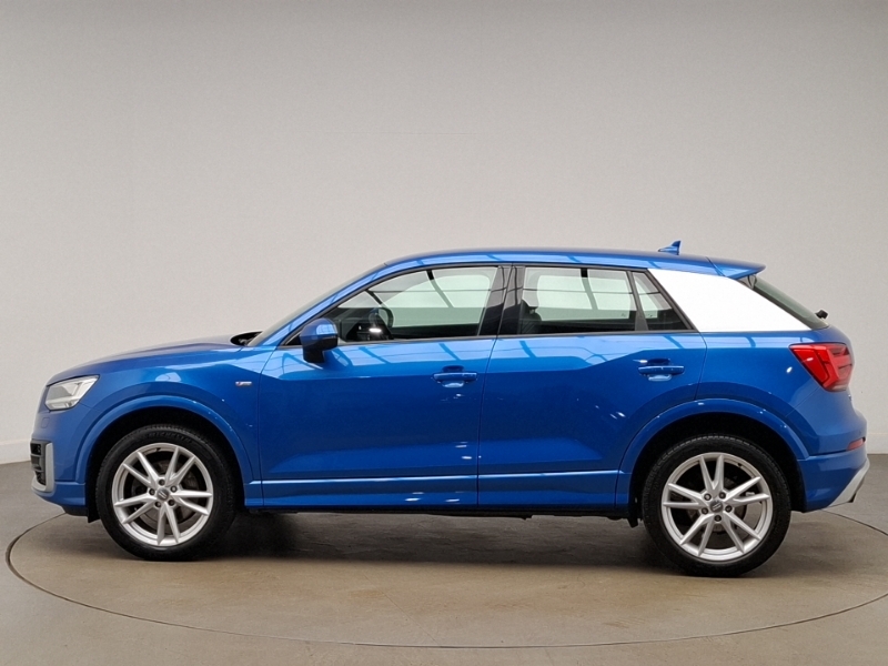 Audi Q2 1.0 Tfsi S Line Blue #4