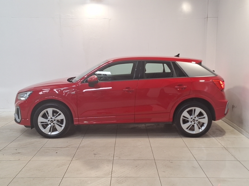 Audi Q2 35 Tfsi S Line S Tronic Red #4
