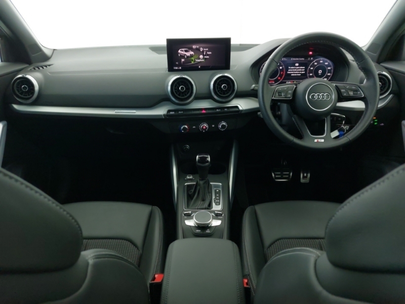 Audi Q2 35 Tfsi S Line S Tronic Grey #3
