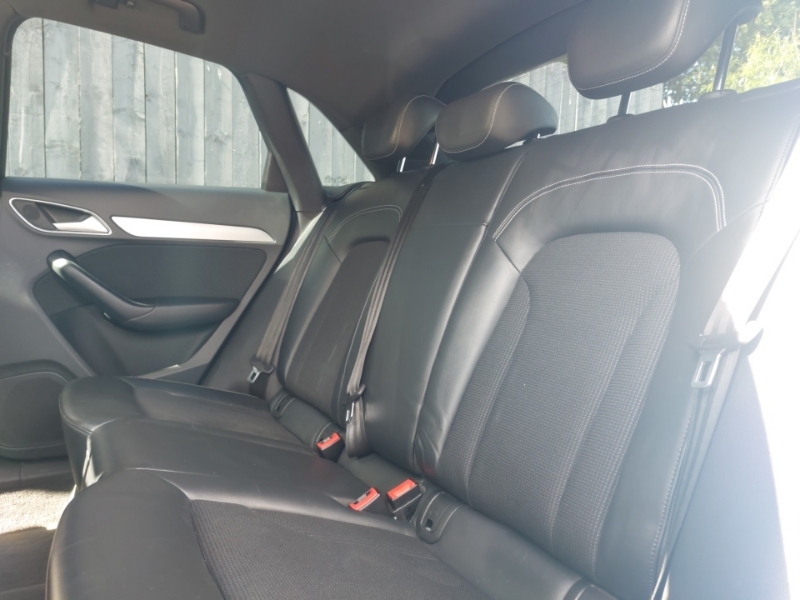 Audi Q3 2.0 Tdi S Line Navigation SR66KNN Blue #6