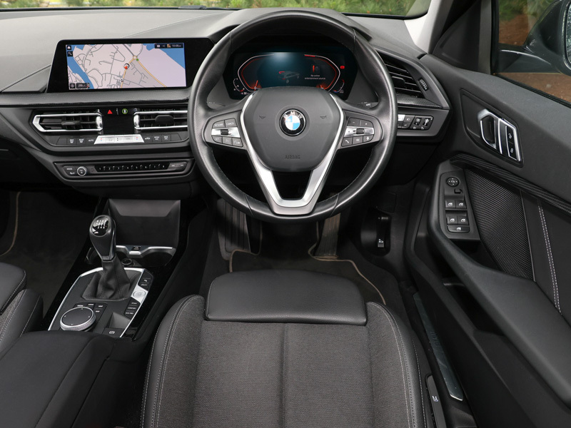 BMW 1 Series 118I 136 Sport Live Cockpit Professional Black #5