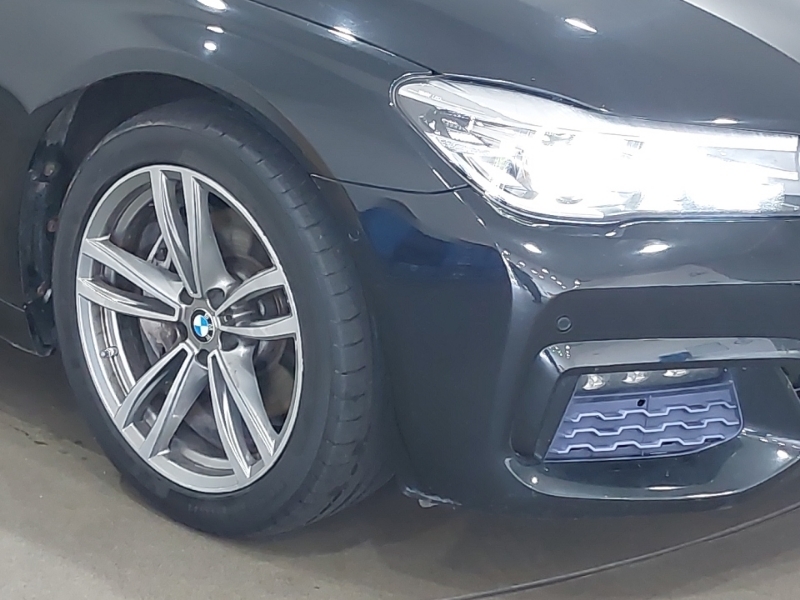 BMW 7 Series 740E Exclusive Blue #20