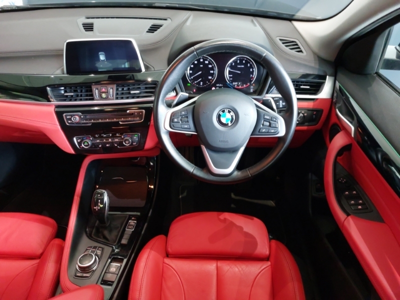 BMW X2 Sdrive 18I Se Black #8