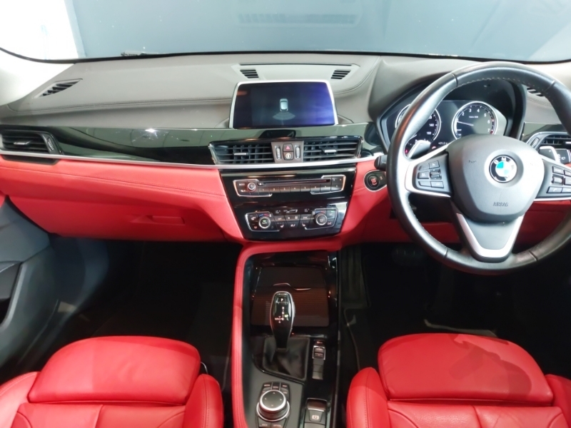 BMW X2 Sdrive 20I Sport Step Black #3