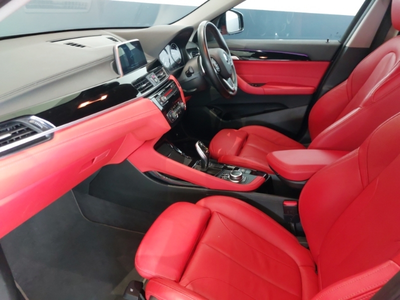 BMW X2 Sdrive 20I Sport Step Black #5