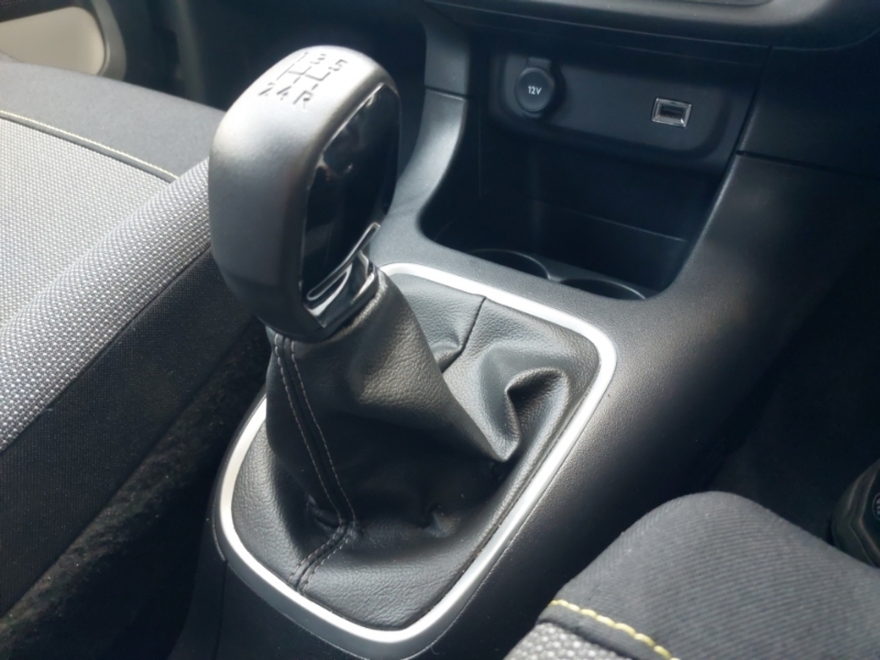 Citroen C3 C3 Shine Puretech Ss White #13